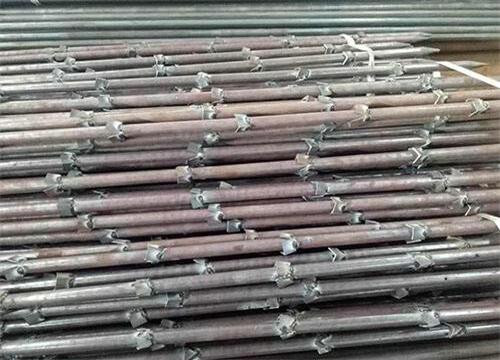 纳雍隧道钢花管